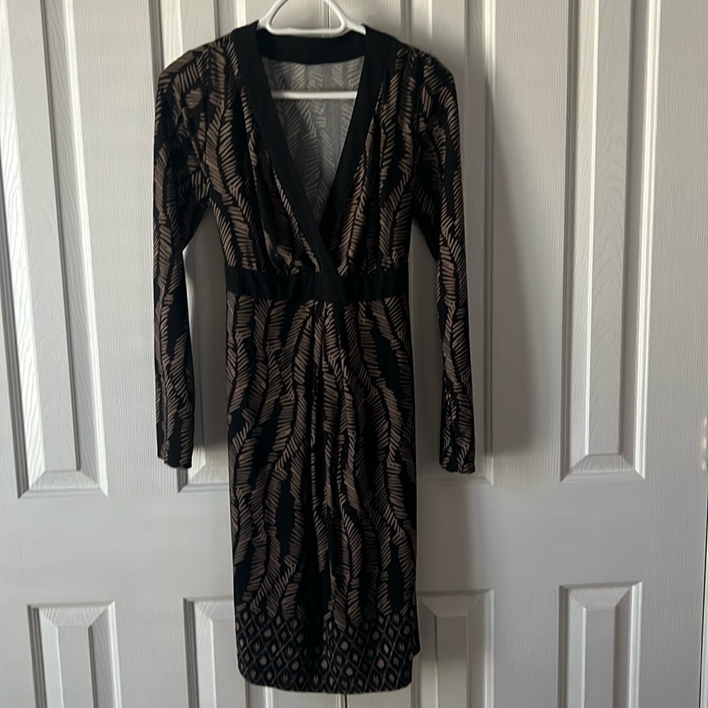 EUC Liz Lange maternity dress size small